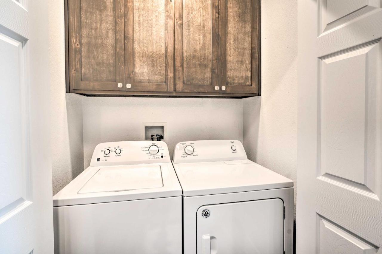 Pet-Friendly Retreat - 1 Block To Colorado River! Bullhead City Exteriér fotografie